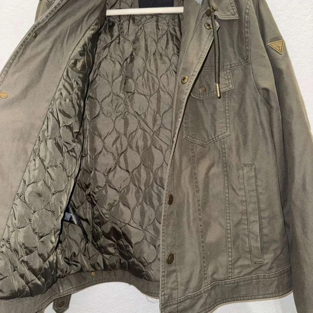 Guess Men's Size M Sherpa Lined Military Style Hooded Jacket Snap Button Olive